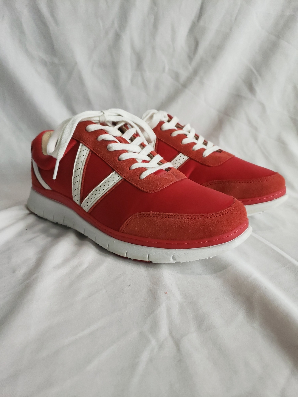 Vionic Nana Cherry Women's Casual Sneakers Size 7.5 Wide